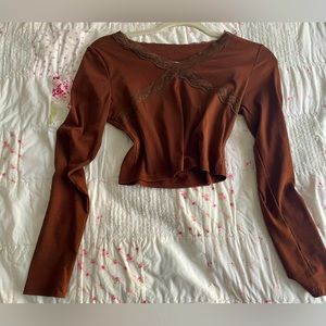 Brown Lace Cropped Longsleeve (L)